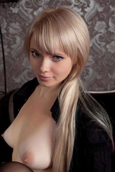 Nude Teen Porn Pictures